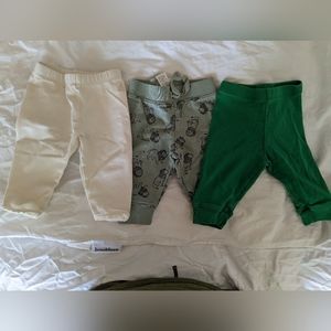 Set of 3 infant pants 0-3mo